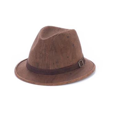 Fedora's hat with suede strap in brown (chocolate brown)