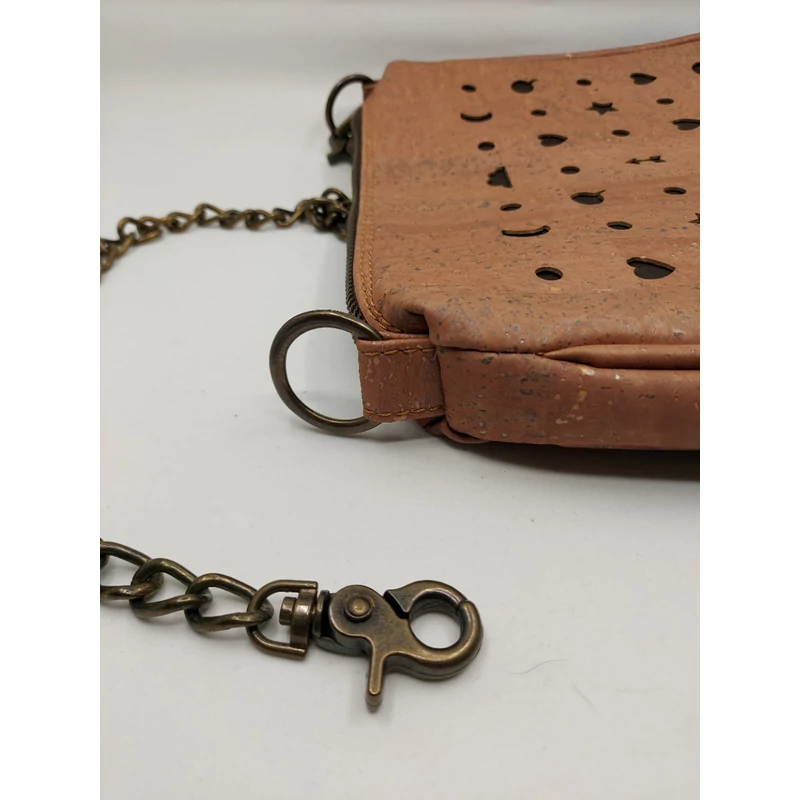 Chain shoulder bag (brown)